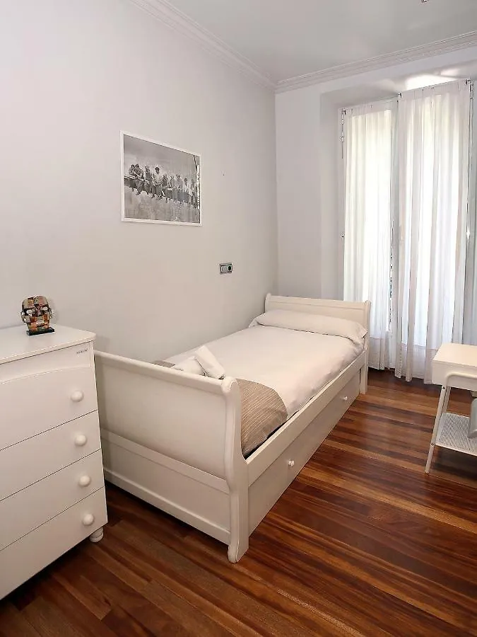 Urbieta Apartment San Sebastian